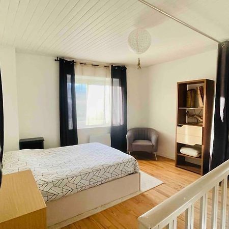 Agreable Maison De Village Avec Balcon Roiffieux Εξωτερικό φωτογραφία