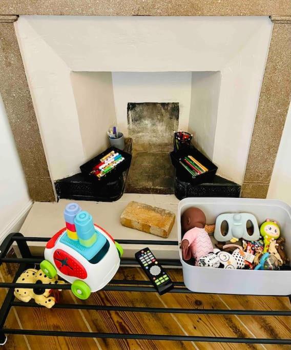 Agreable Maison De Village Avec Balcon Roiffieux Εξωτερικό φωτογραφία